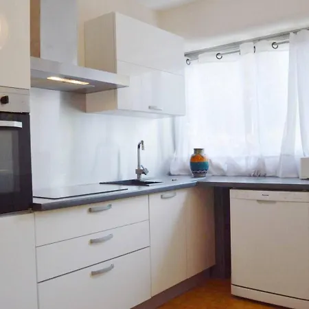 Appartement Avec Piscine & Tennis, Terrasse Ensoleillee, Garage Prive - - Fr-1-252-126 Antibes