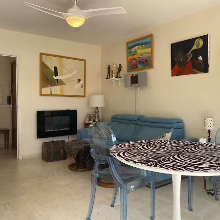 Avec Piscine & Tennis, Terrasse Ensoleillee, Garage Prive - - Fr-1-252-126 Διαμέρισμα Αντίμπ